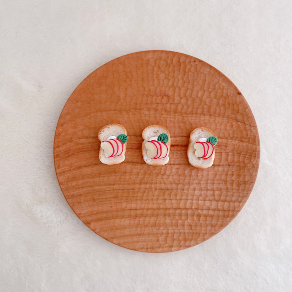 りんごトースト　本物のパンで作ったミニチュアパン 4枚目の画像