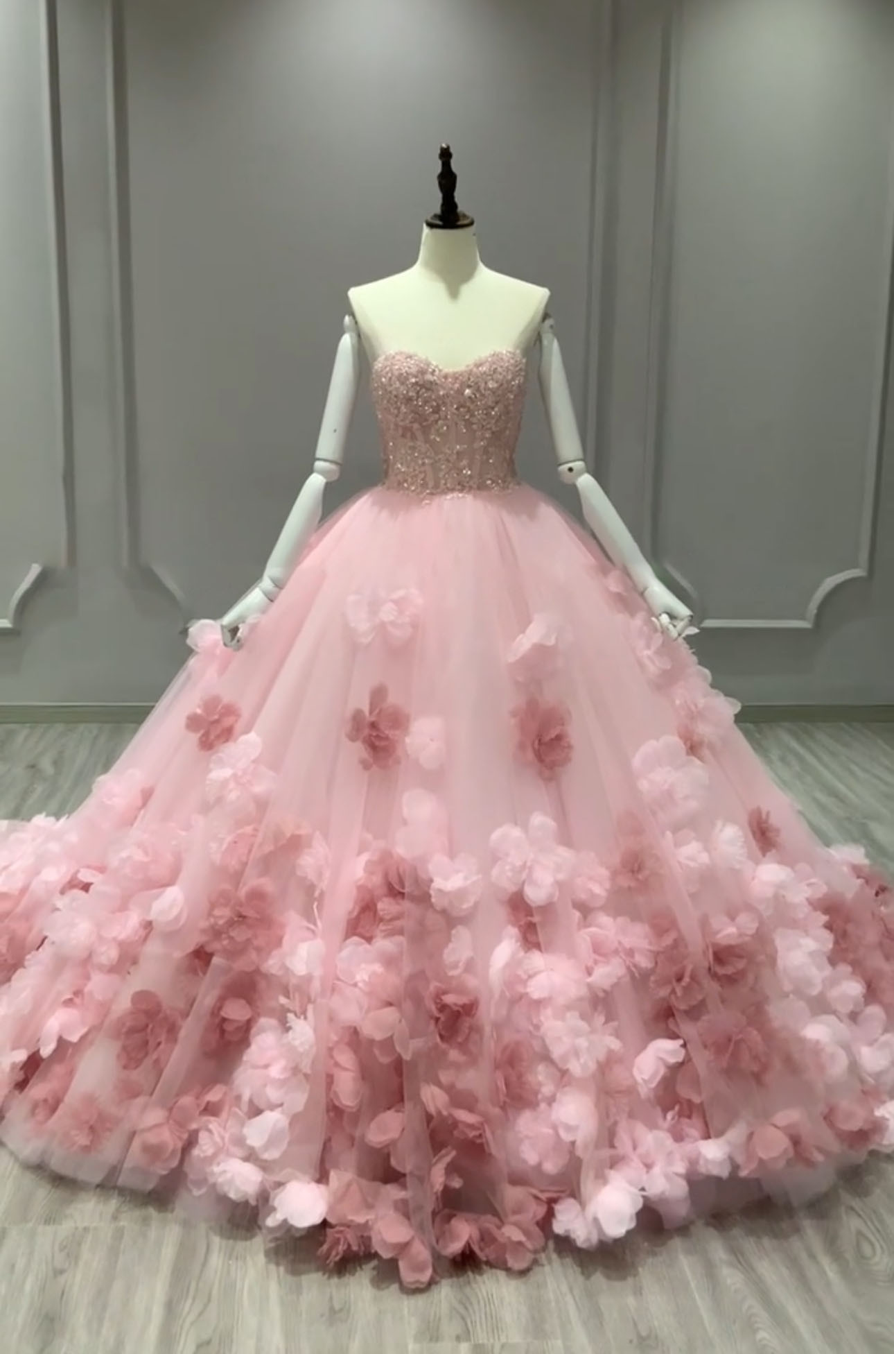 姫系フリルピンクドレス 値下げ交渉可能 フリル付きピンクドレス 60cmドール用 （楽天市場】フリル