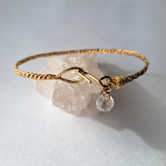 ドロップブリオレットカット水晶のブレスレット ブレスレット 菫青日長