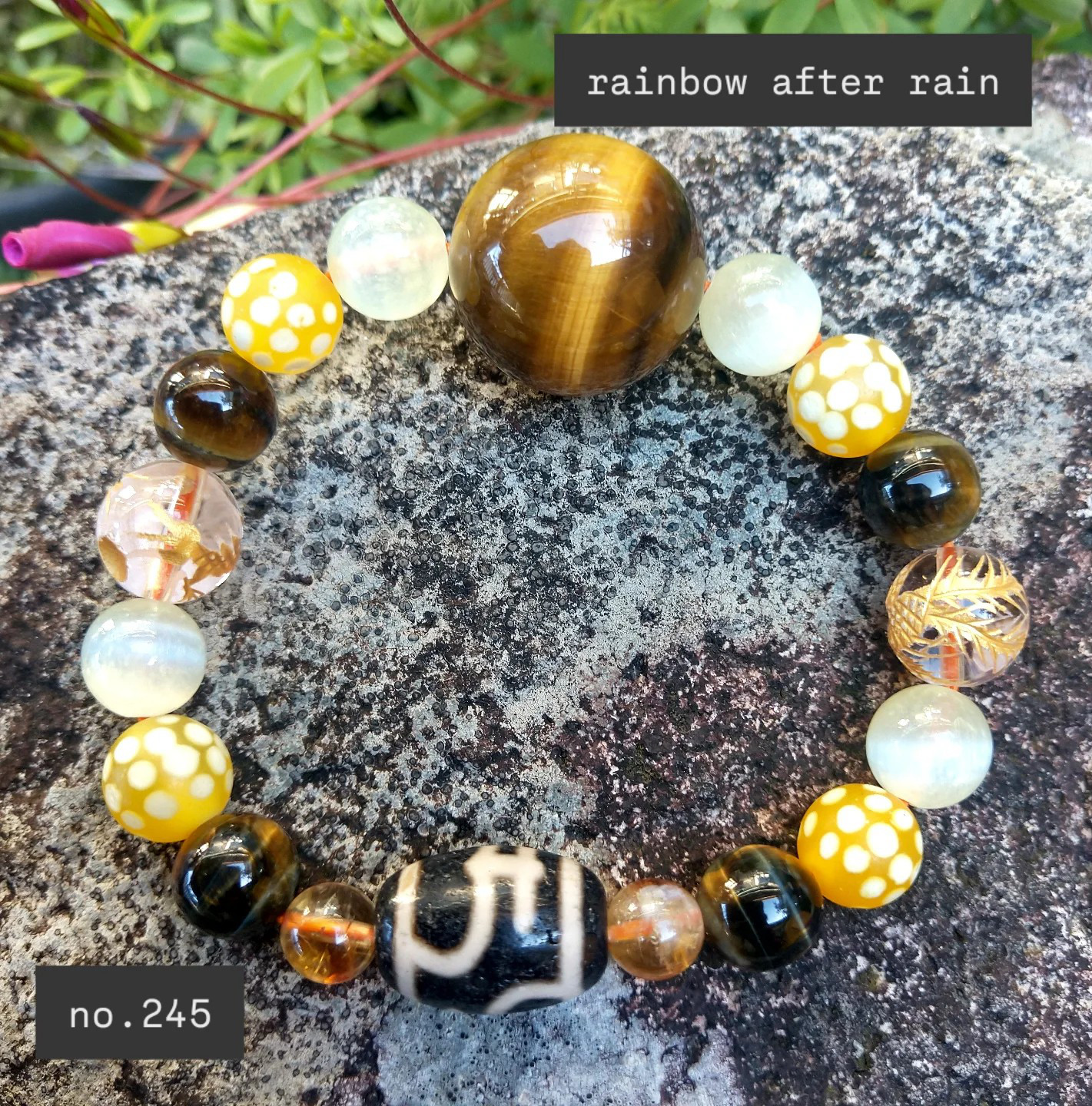 no. 245 天然石ブレスレット・天然石(タイガーアイ、水晶、シトリン、セレナイト、宝瓶天珠、満天天珠、龍、鳳凰