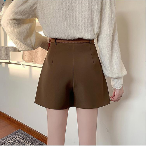 大きいサイズ レディース 秋 冬 ショートパンツ 新品 春