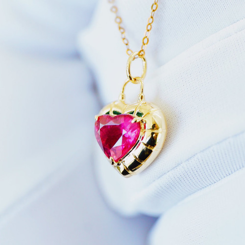 ハート」 K18天然ルベライトトルマリン 上品 幸運 友情 希望 10月