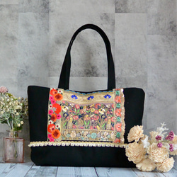 【専用】ハンドメイド 手刺繍 インドリボン バッグとマット(４枚)セット ミシン不要！貼るだけ簡単♡】インド刺繍リボンアレンジバッグ