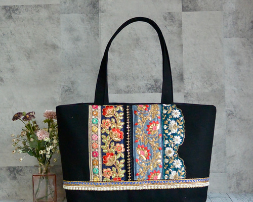 A4サイズ収納可能！美しいインド刺繍リボンのトートバッグ【L