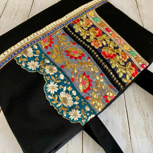 A4サイズ収納可能！美しいインド刺繍リボンのトートバッグ【Lサイズ