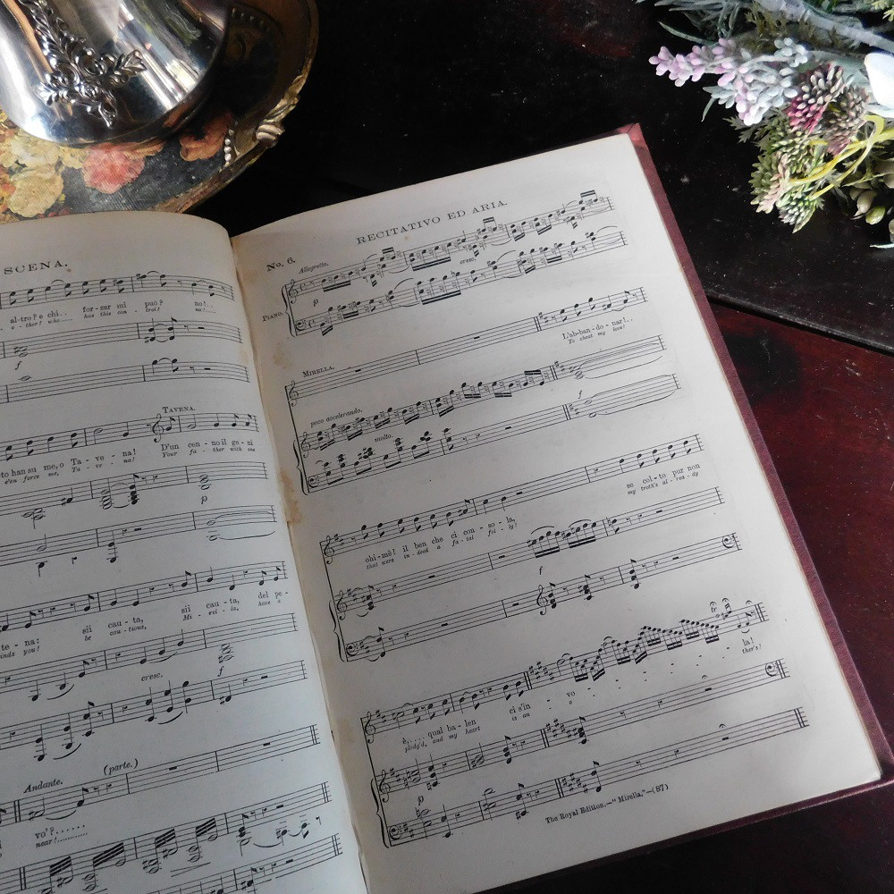 ☆゜+.19世紀　ミレイユの楽譜集　フランスのオペラ曲　音楽　アンティークブック　ヴィンテージ本　洋書　古書　イギリス