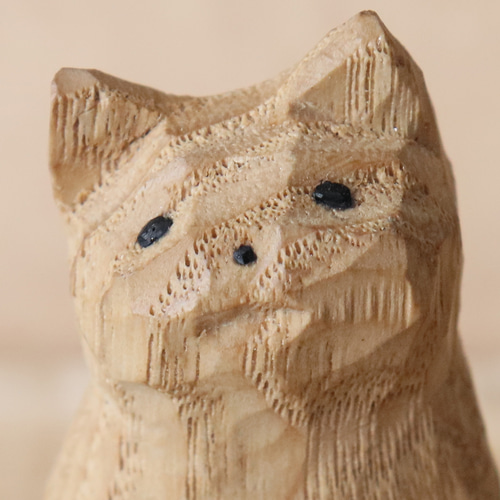 ただ立ち尽くす猫」木彫り 木製 ネコの置物 インテリア雑貨 ただ立ち尽くす猫」木彫り 木製 ネコの置物 インテリア雑貨