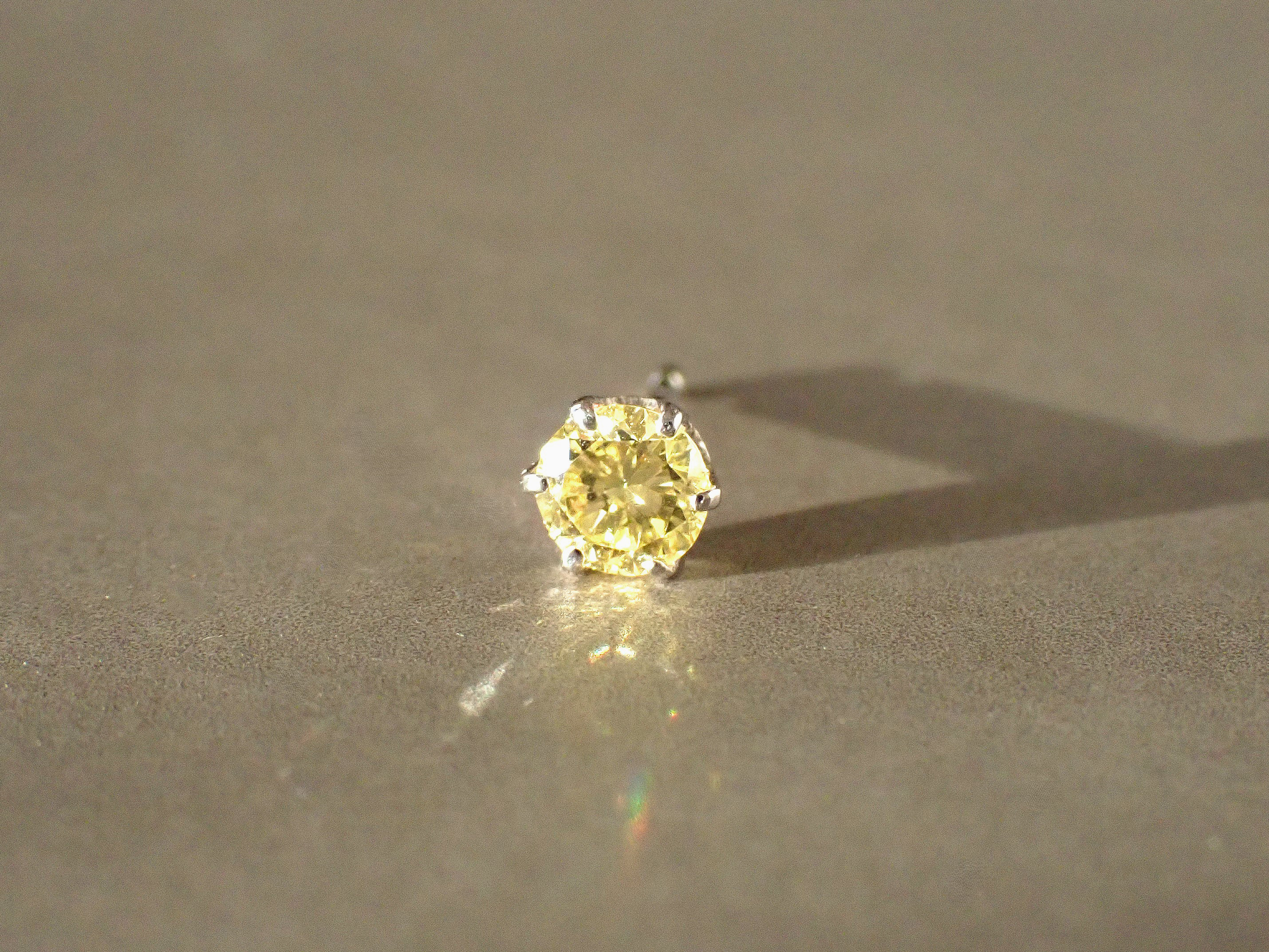 【ジェンダーフリー】プラチナ イエローダイヤモンド片耳ピアス