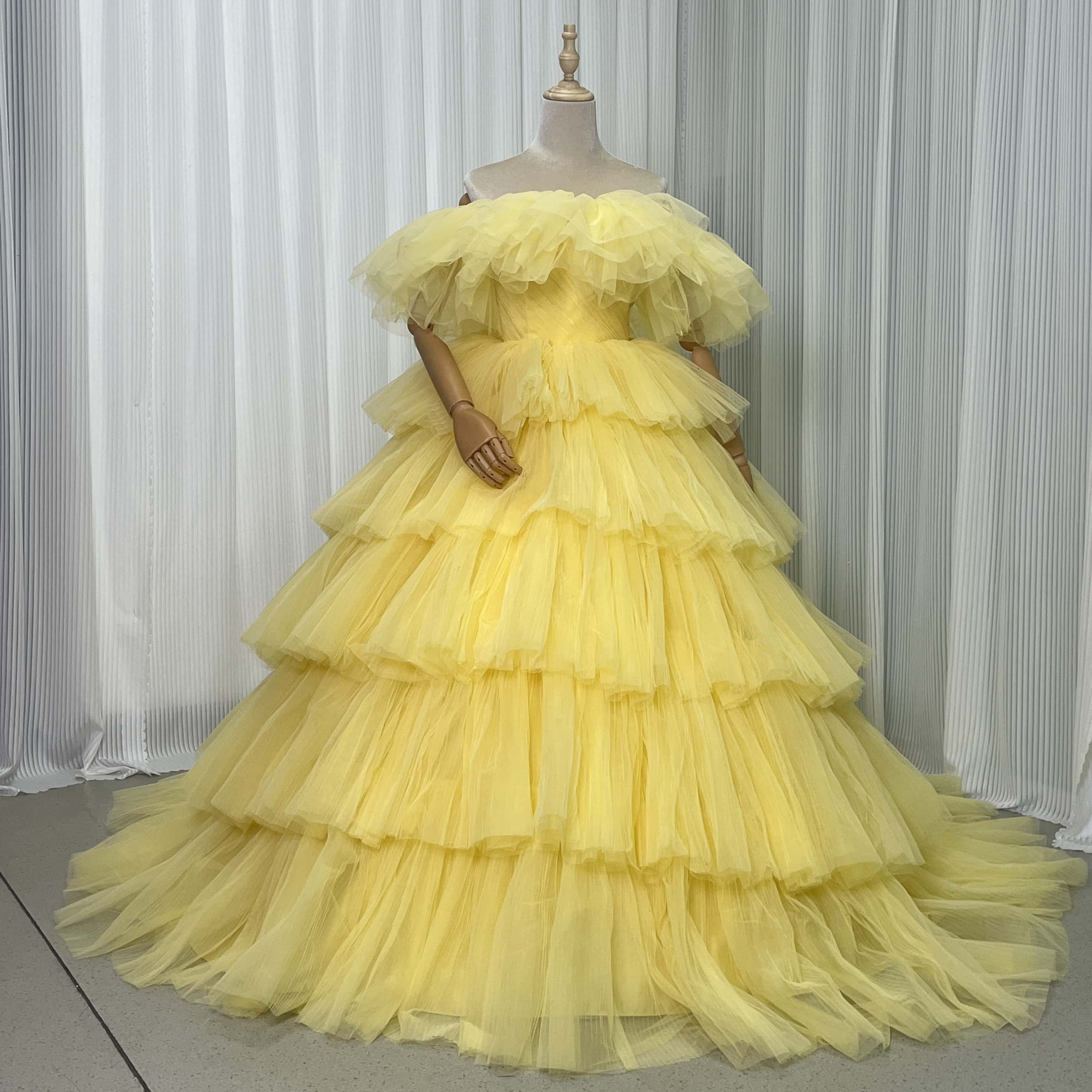 送料無料！カラードレス 取り外しオフショルダー プリーツドレス 柔らかく重ねたチュールスカート イエロー 花嫁