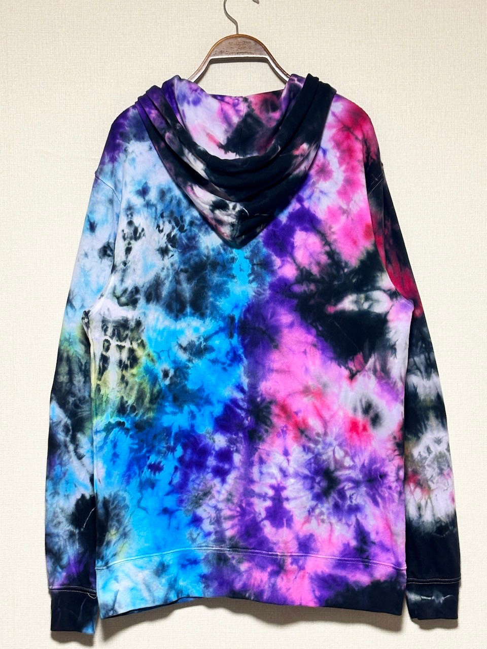 タイダイ染め　フーディ　ジップアップ　パーカー ブラック×カラフル　XLサイズ HD23-05