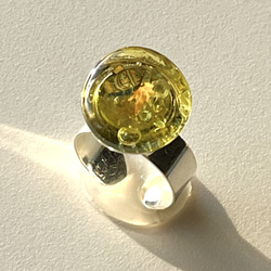 針がくっつく指輪型針刺し　日本のおはじきアクア「イエロー」【本日プレゼントラッピングBox無料！】 4枚目の画像