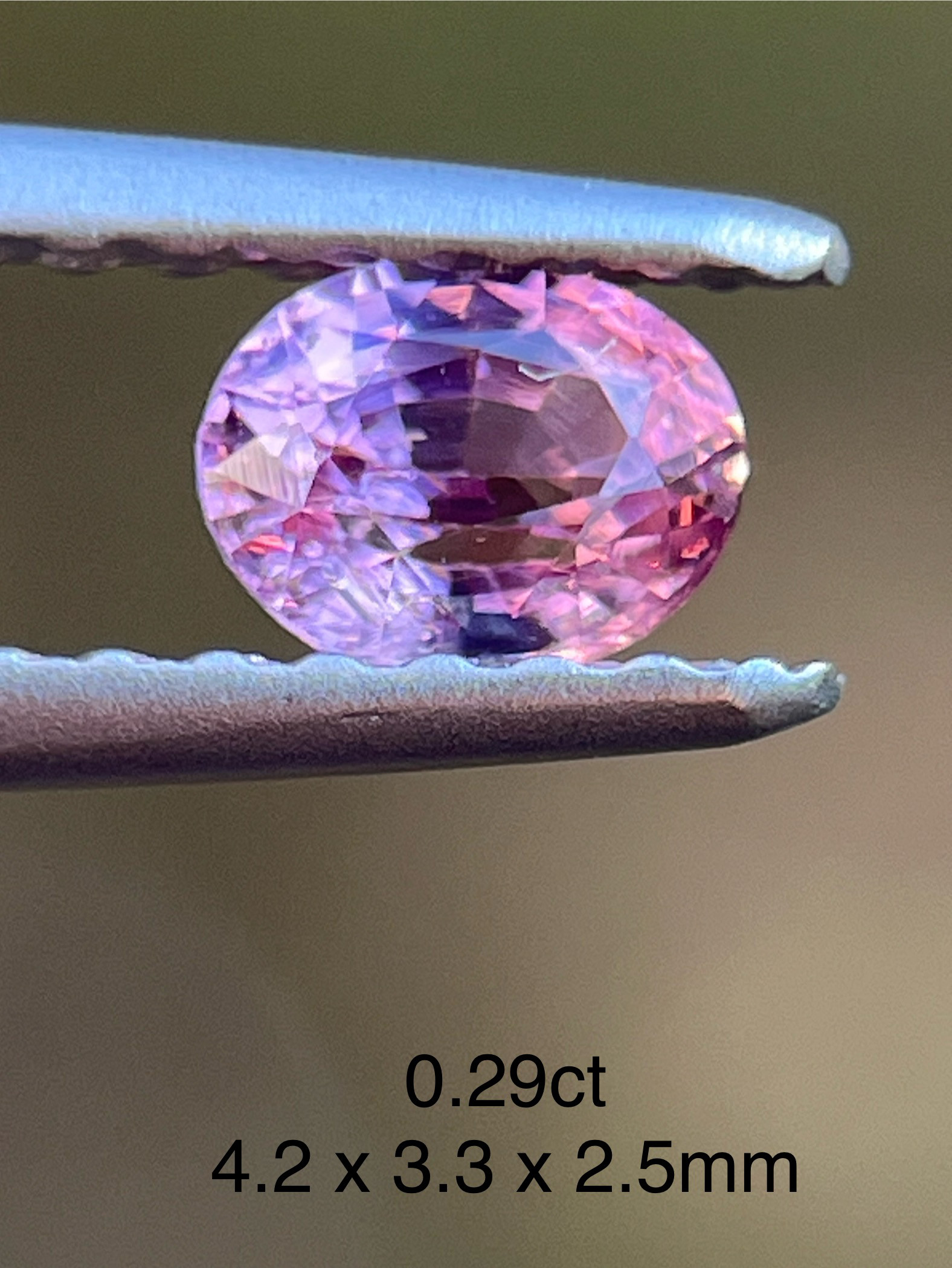 パパラチアサファイアルース 0.29ct 4.2 x 3.3 x 2.5mm Padparadscha sapphire