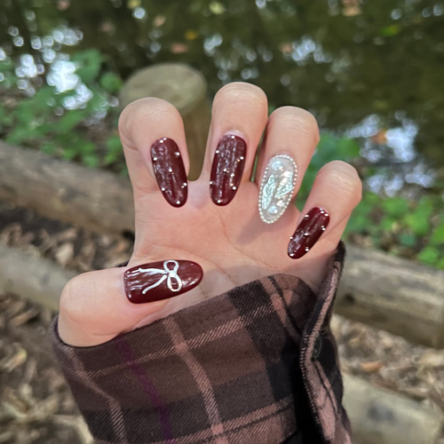 大人気デザイン ボルドーネイル リボンネイル 埋め尽くしネイル ネイル