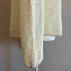 手編み 花柄ツートンセーター (ピンク&クリーム) 5枚目の画像