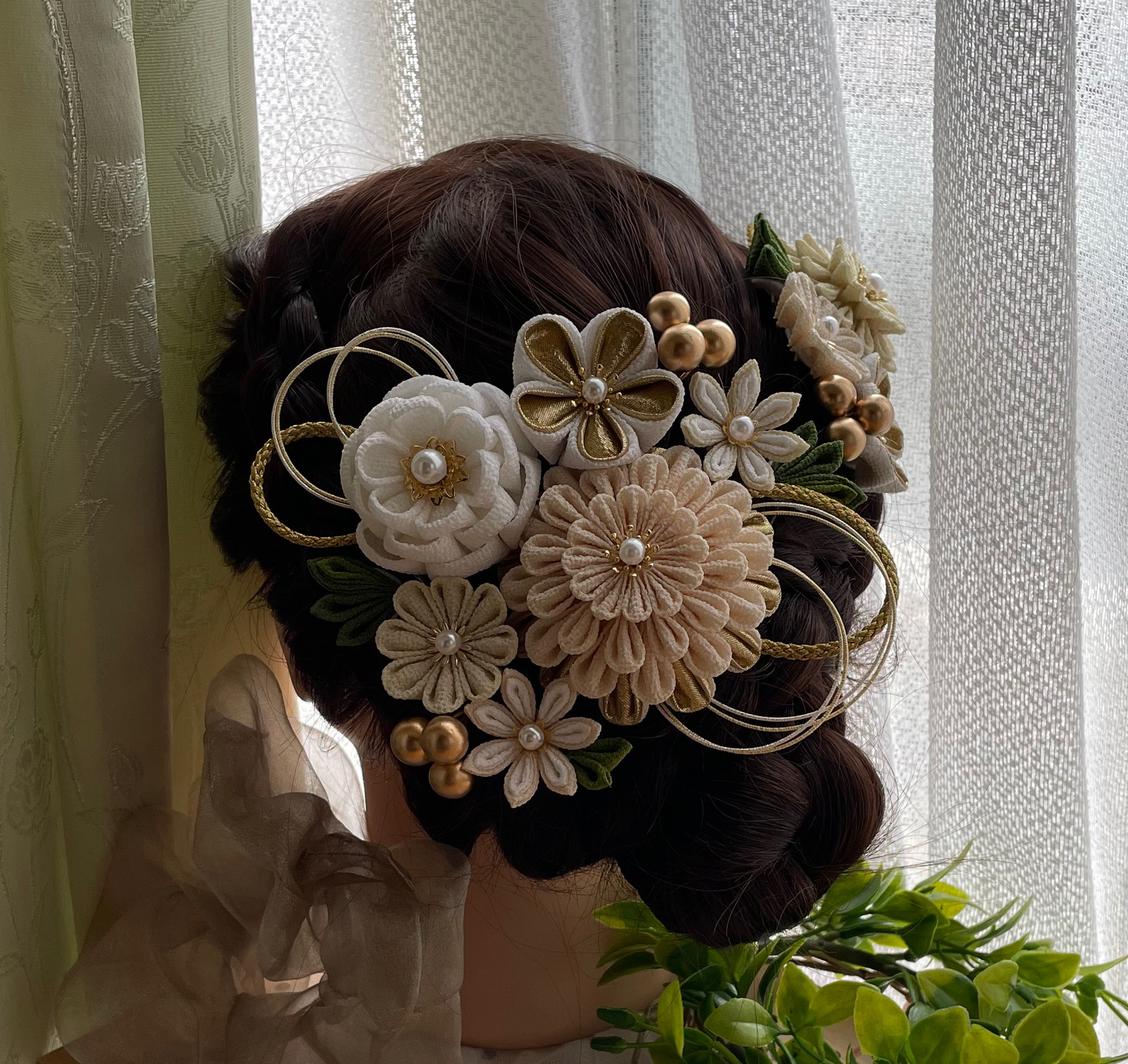 つまみ細工髪飾り　成人式　卒業式　髪飾り