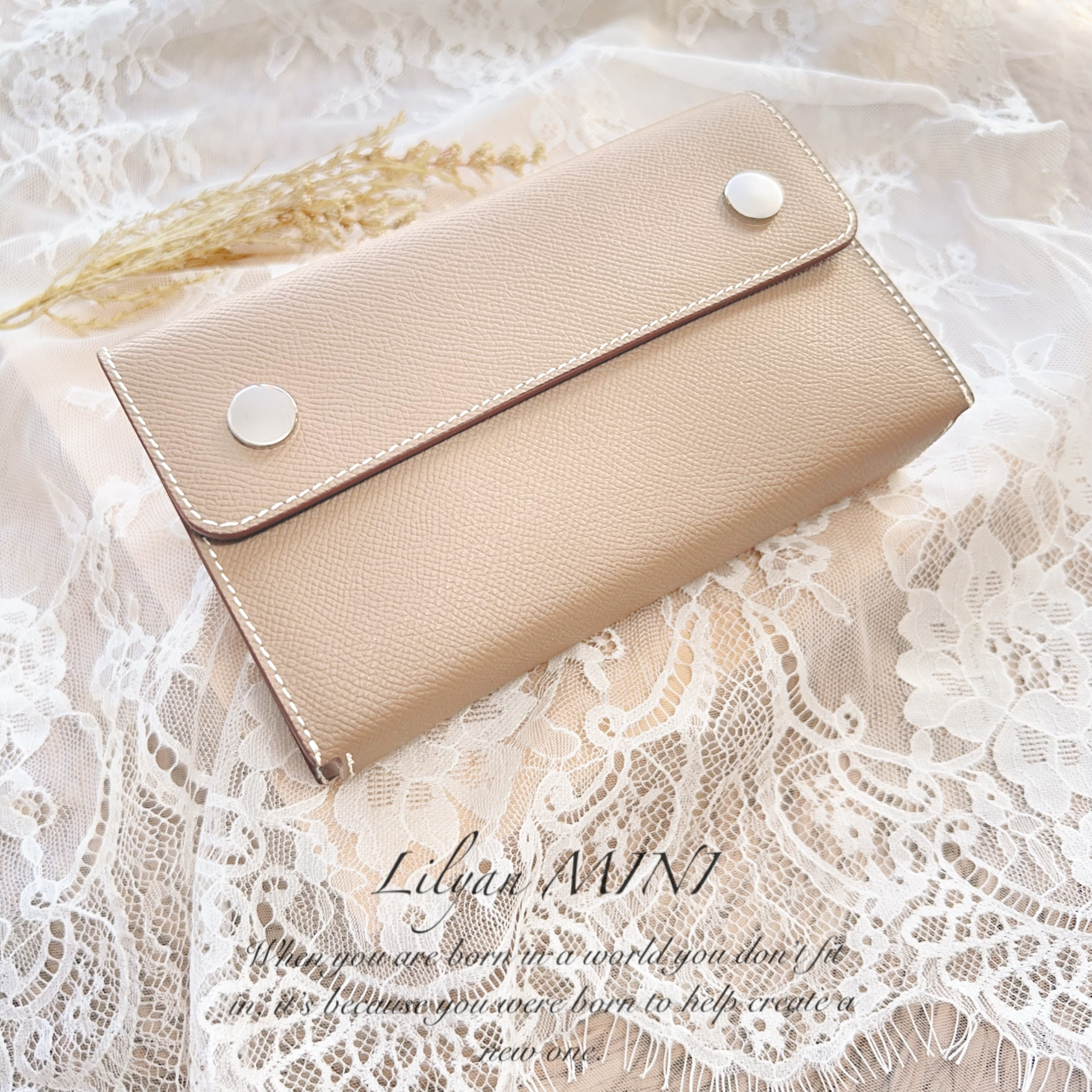 新作 本革 牛革 クラッチバッグ ショルダーバッグ 肩掛け 2way グレージュ