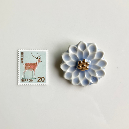 陶器ﾌﾞﾛｰﾁ ダリア ブローチ Nassun 通販 1872880｜Creema(クリーマ