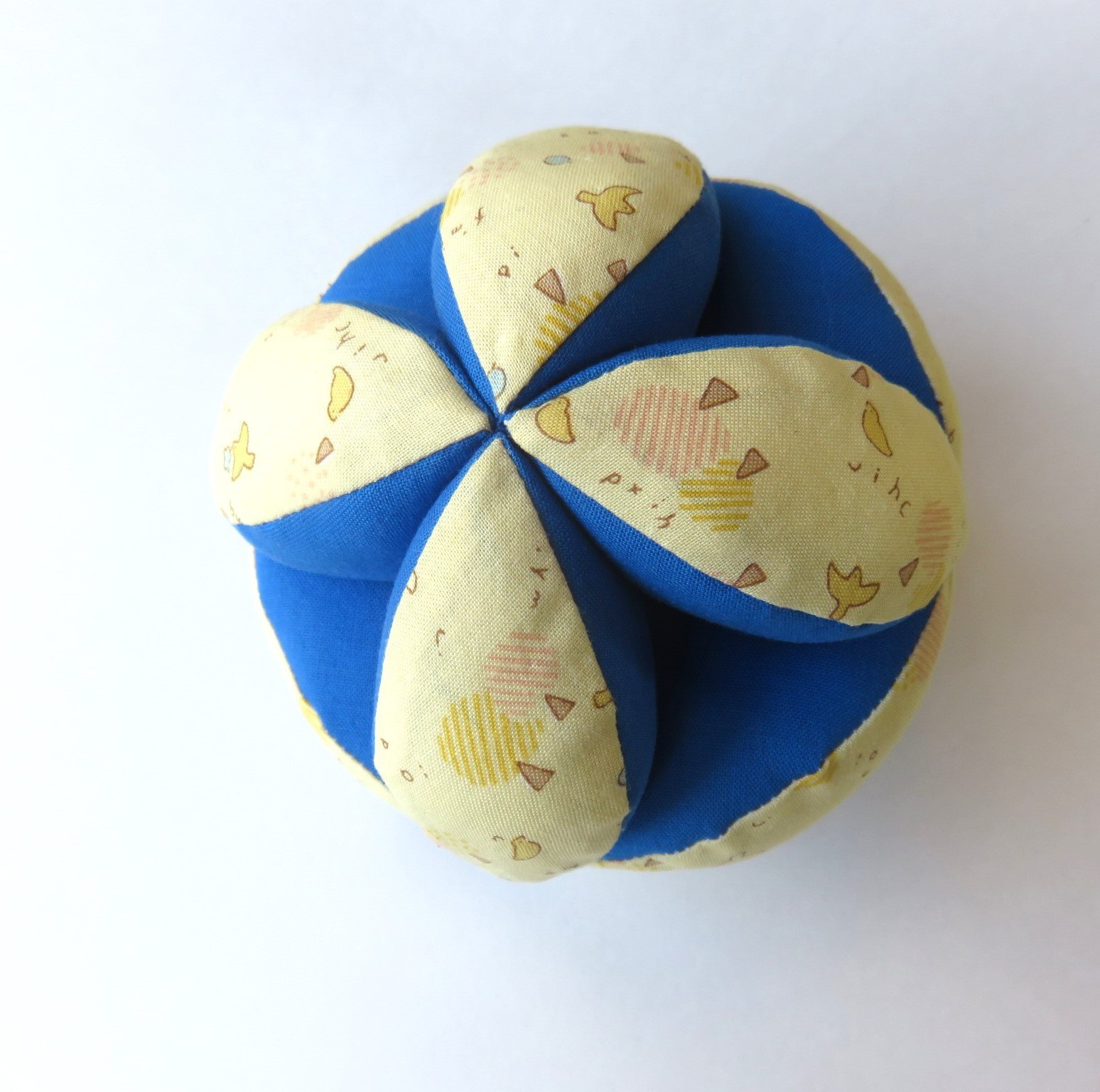 キッキングボール キッキングボール モンテッソーリ教育 ハンドメイド