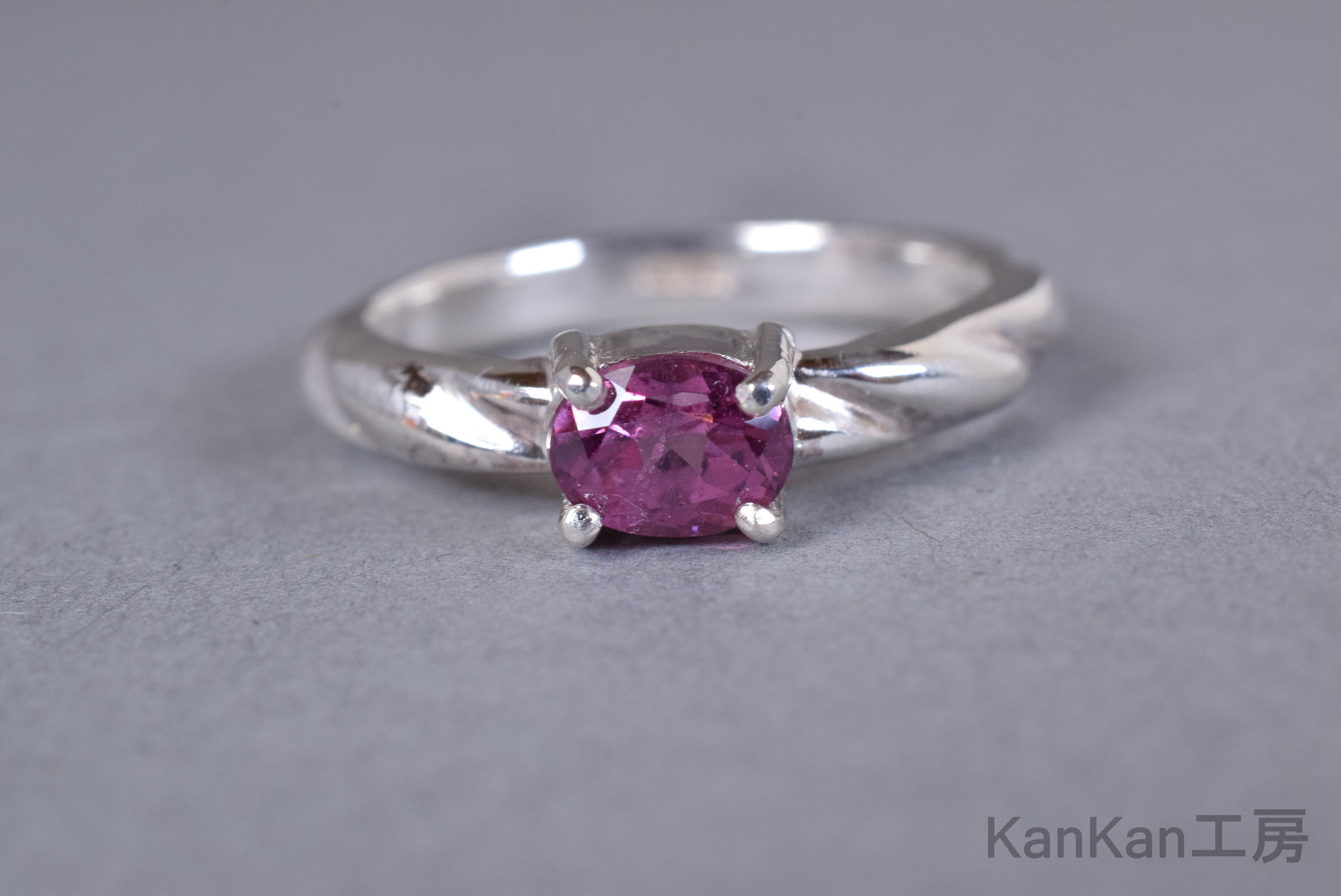 マラヤガーネットのリング