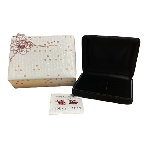 輪島塗【優華JAPAN 】ブローチ 黒塗 雪華蒔絵 ブローチ あーと・きよの