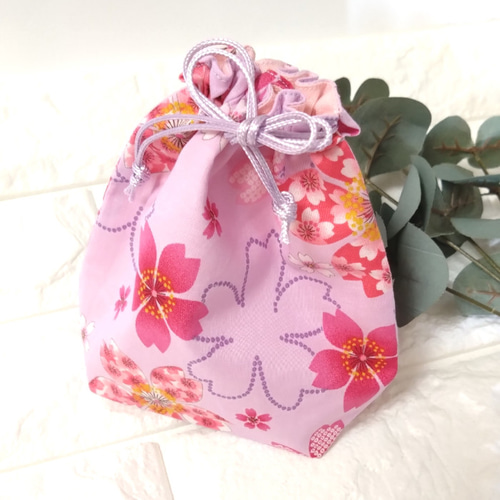 桜の花 刺繍入 巾着ポーチ ハンドメイド 【公式通販】