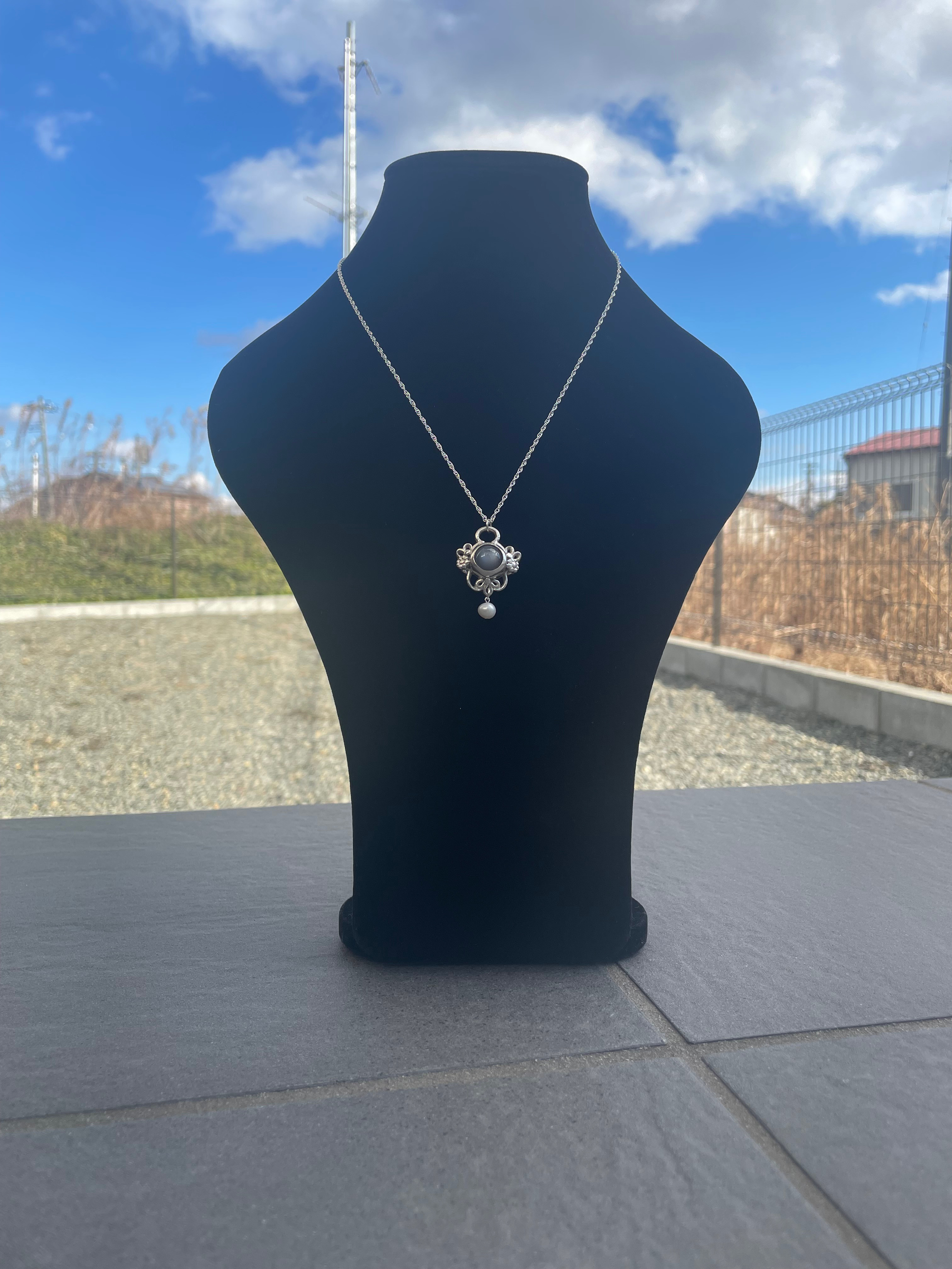 グレームーンストーンペンダント