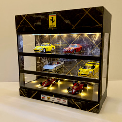1/64展示50台可・5層式 2種のカーボン・ディスプレーBOX / LED30 1/64展示50台可・5層式 2種のカーボン・ディスプレーBOX / LED30