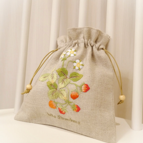 フランス刺繍の巾着袋 ワイルドストロベリー 巾着袋 フランス