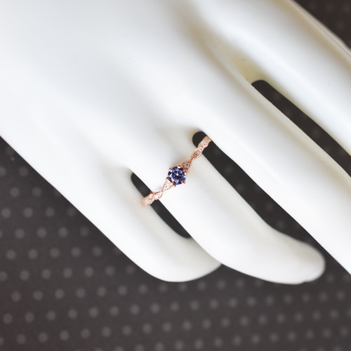 タンザナイト指輪、リング：キラキラ、華奢、プレゼント：ピンク