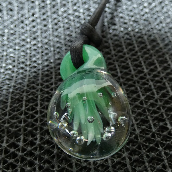 森の呼吸NO.4（ガラス、とんぼ玉、一点物、森、空気、気泡、伝統工芸）