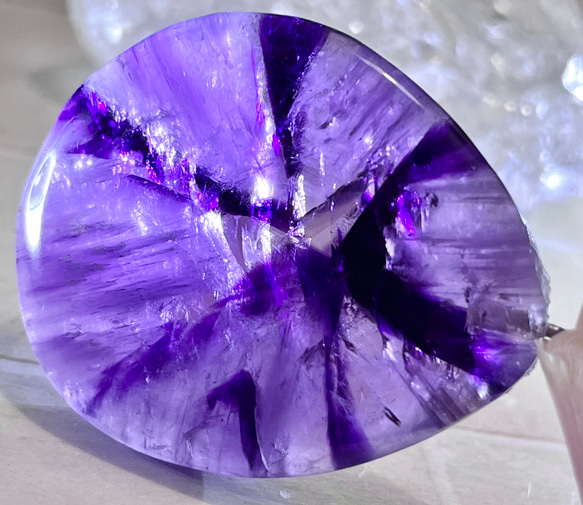 トラピッチェ アメジスト紫水晶ペンダントトップパーツ原石パーツ