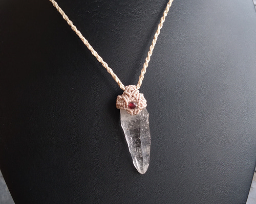 ガネッシュヒマール産】ヒマラヤ水晶の天然石マクラメペンダント[PEN