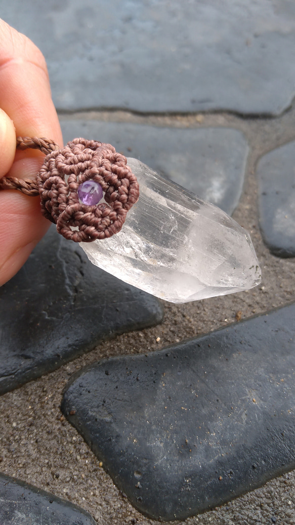 ガネッシュヒマール産】ヒマラヤ水晶の天然石マクラメペンダント[PEN