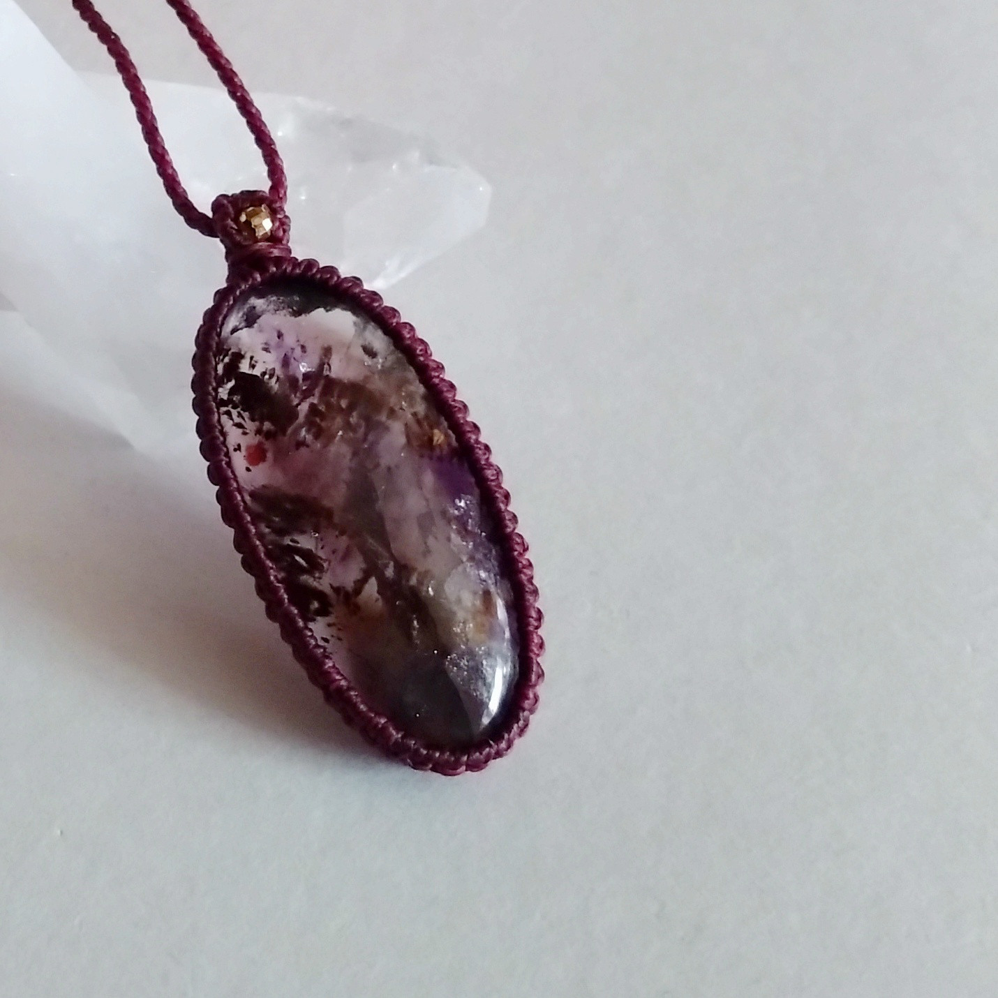 カコクセナイトインアメシスト マクラメネックレス