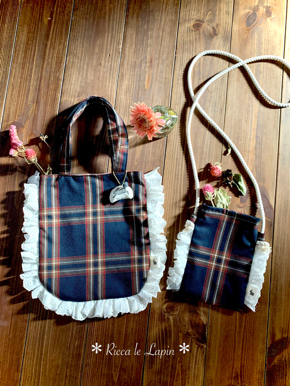 たっぷりフリルの乙女なトートバッグ【チェック&ウサギ】 11枚目の画像