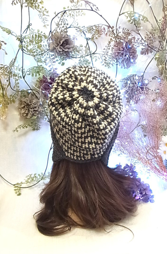 ニット帽 ニットキャップ 帽子 グレー　手編みちどり格子 小顔効果　 7枚目の画像