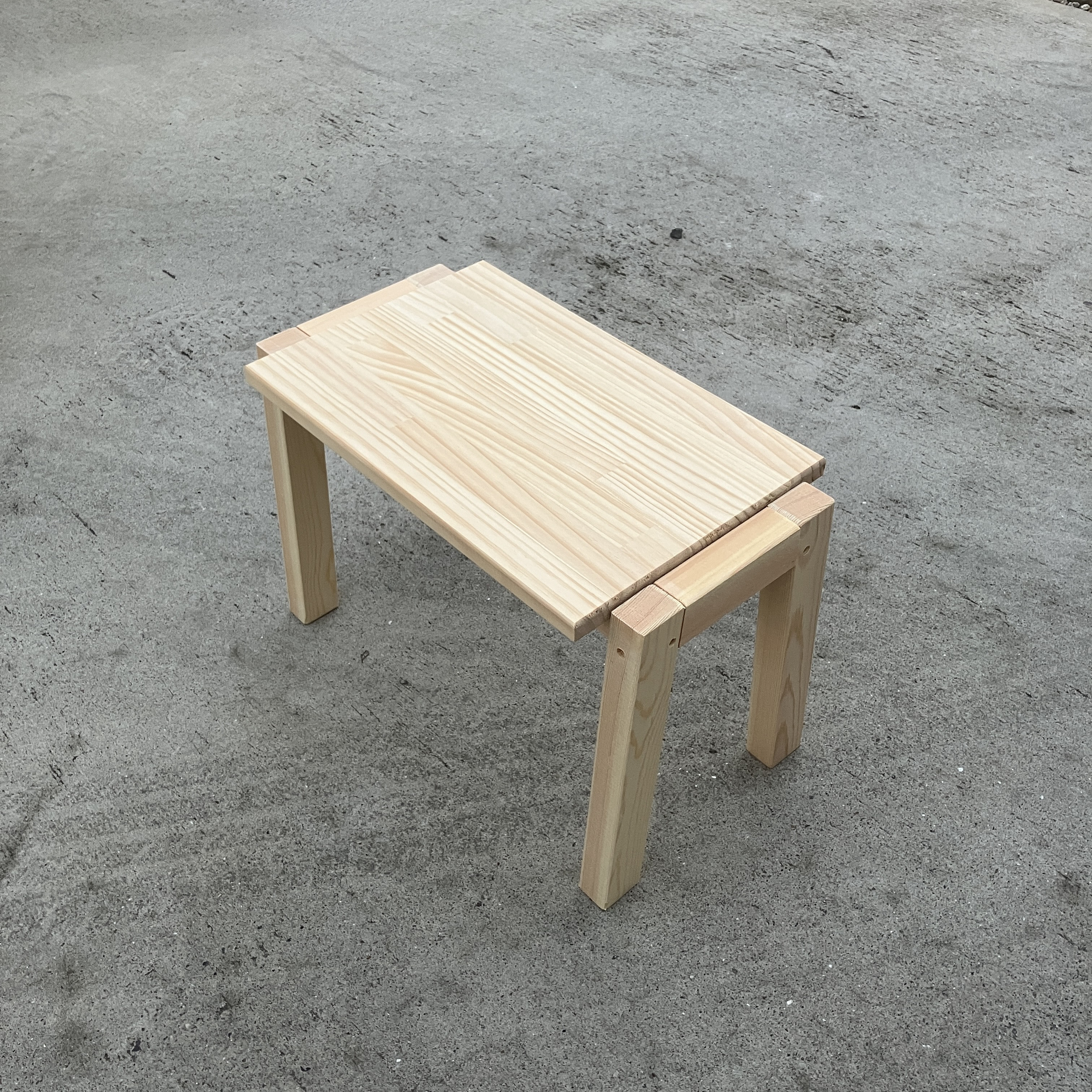 wide muku no chair
