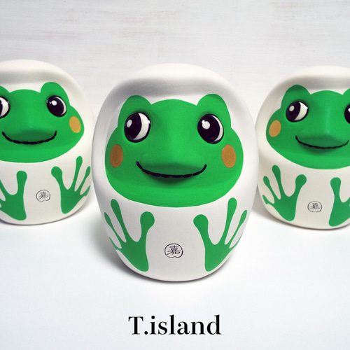 4月のカエル君 福ダルマガエル 4月のカエル君 福ダルマガエル