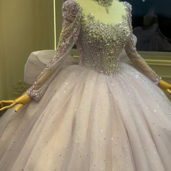 ウェディングドレス　キラキラストーン＆パール　プリンセスライン ウェディングドレス キラキラストーン＆パール プリンセスライン