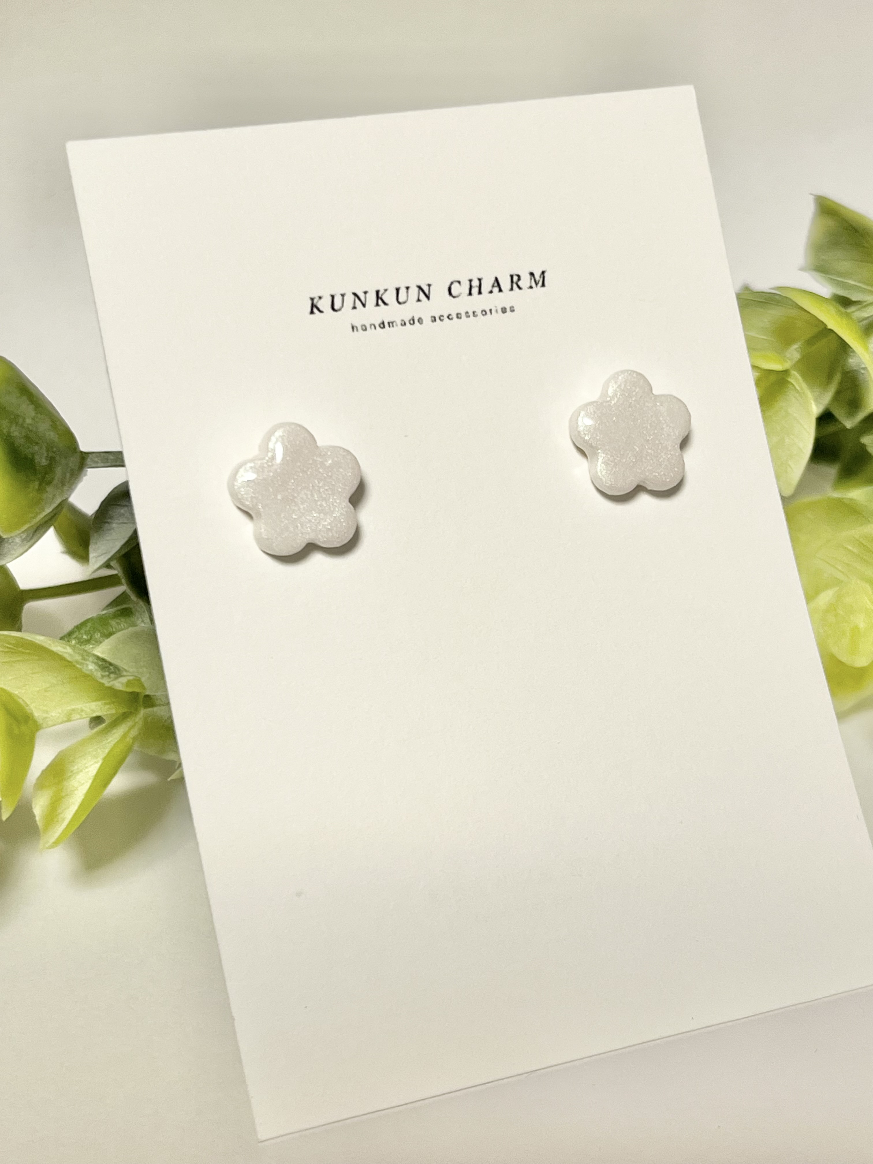 【ペットとお揃い】一粒花のイヤリング/ピアス & チャームセット【偏光・和柄】