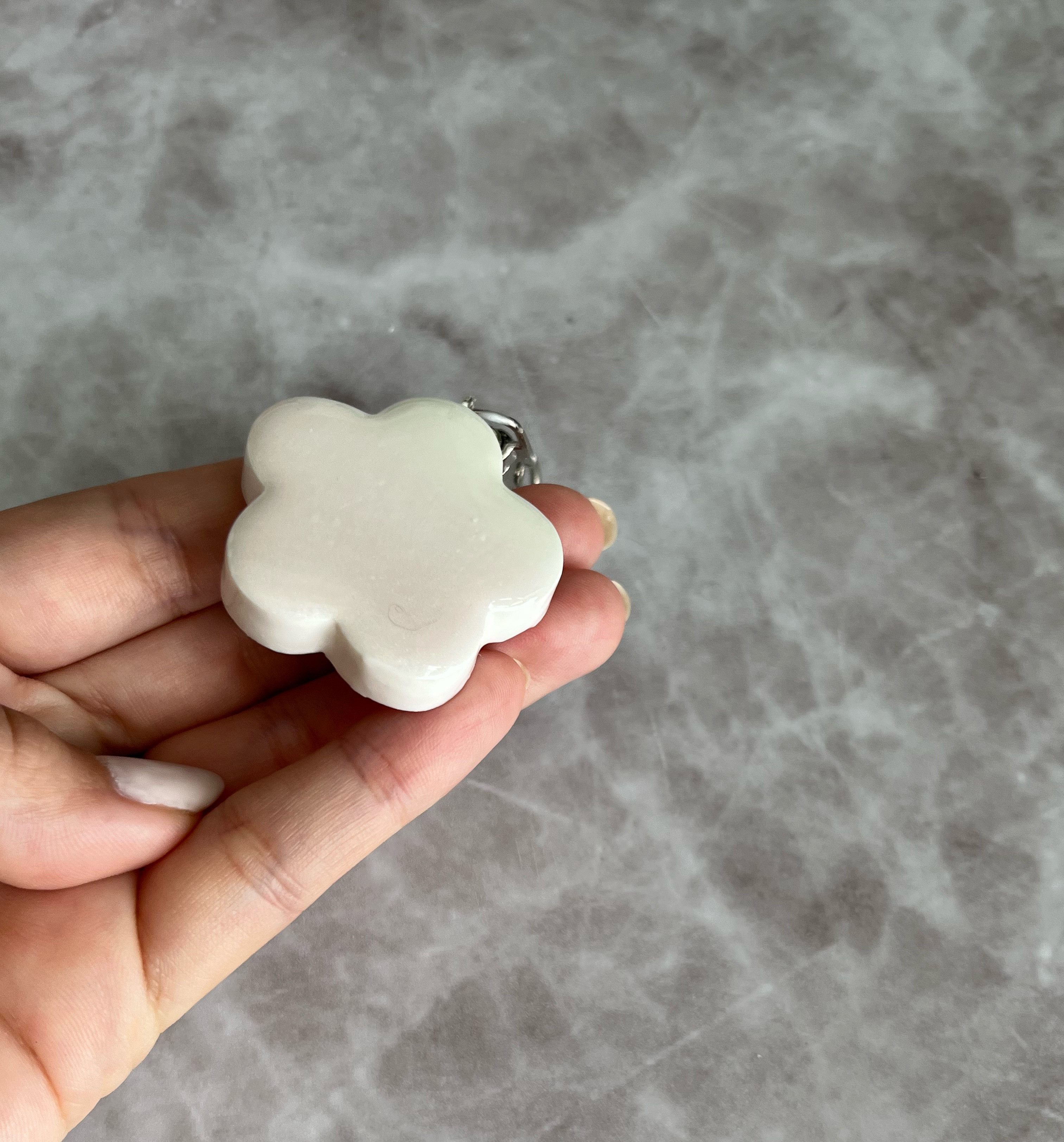 【ペットとお揃い】一粒花のイヤリング/ピアス & チャームセット【偏光・和柄】