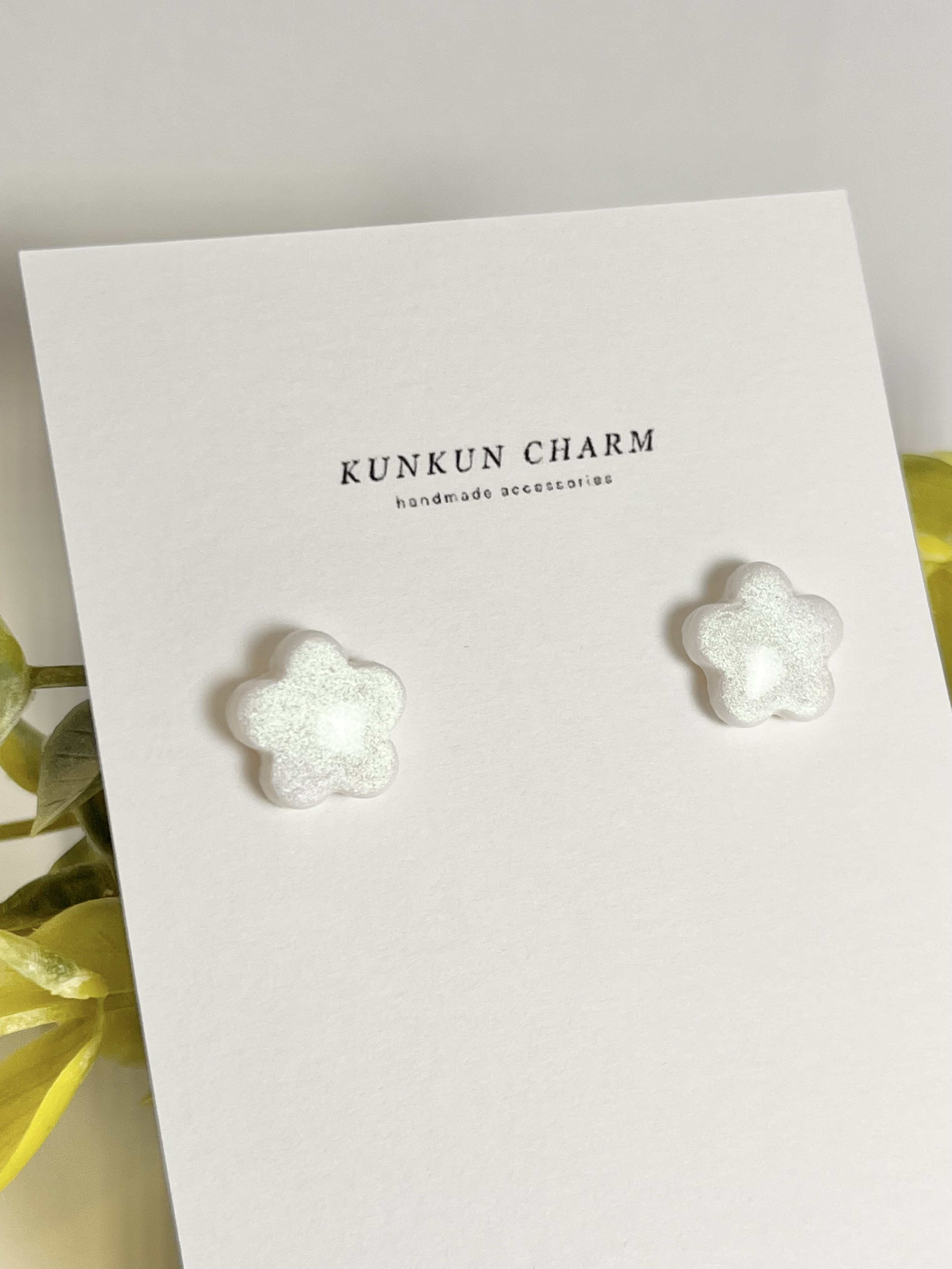 【ペットとお揃い】一粒花のイヤリング/ピアス & チャームセット【偏光・和柄】