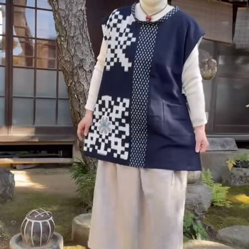 着物リメイク】脇リボンのベスト/藍染め/絣 ベスト 古布華 通販