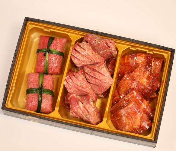 【父の日・プチギフトにも】お肉ソムリエ厳選牛タン3種食べ比べセット ・塩タンネギ包み・ワイルドタン元ステーキ・旨辛タン 1枚目の画像
