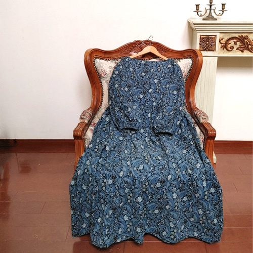 ウィリアムモリス コーデュロイ レスター ギャザーワンピースfree A