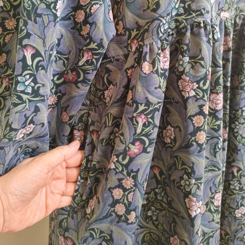 ウィリアムモリス コーデュロイ ギャザーワンピースfree B ワンピース