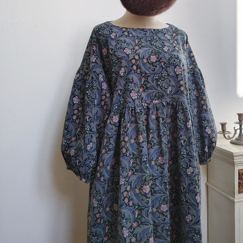 handmadeウィリアムモリス コーデュロイギャザーワンピースfree ウィリアムモリス コーデュロイ ギャザーワンピースfree B ワンピース