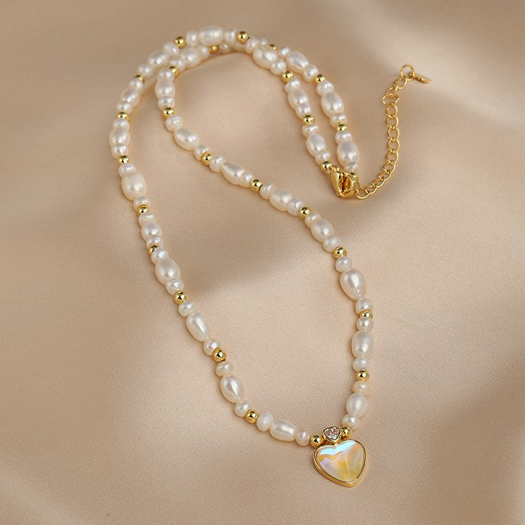 淡水バロックパールのネックレス　真珠　淡水真珠 淡水パール　パール  天然石 6月誕生石