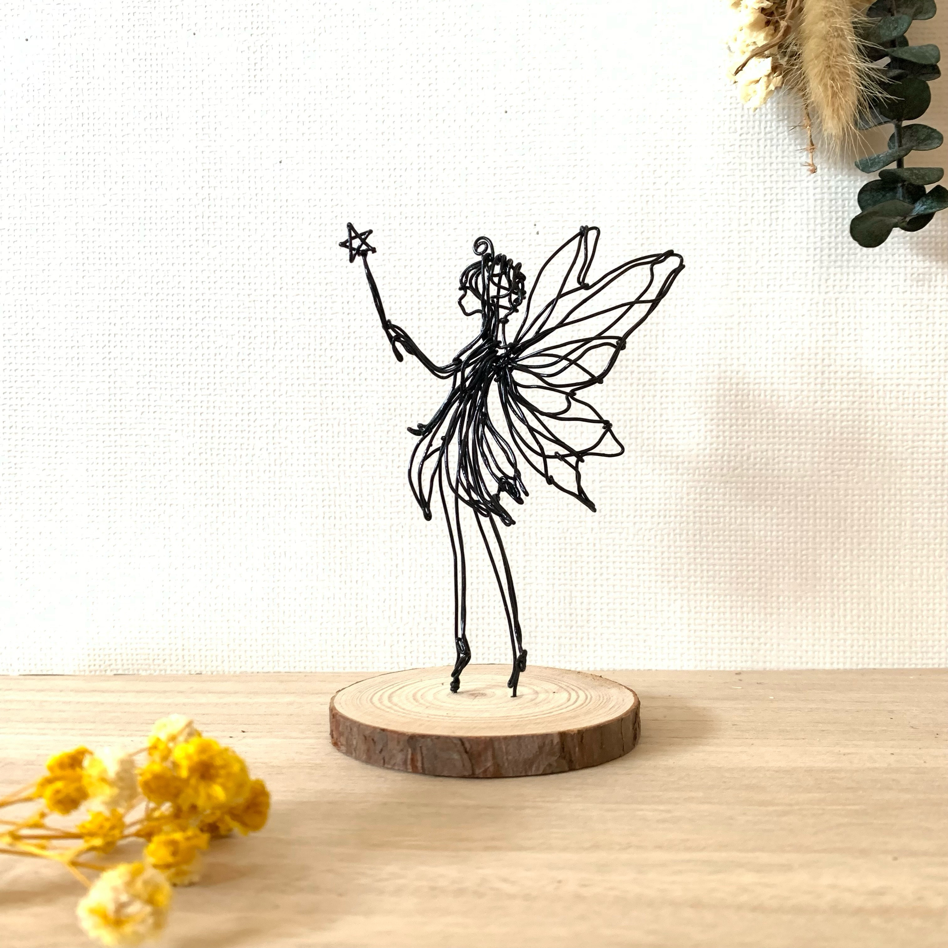 セイムページ　ワイヤークラフト　ワイヤーアート