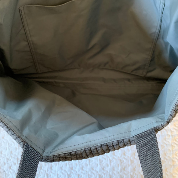 ライヴリーダイナソー　nubiが選べる 体操着袋　H35W35 お着替え袋　入園入学　恐竜　刺繍　ヌビ　受注制作　巾着 5枚目の画像